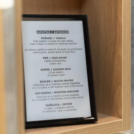 Modern With Garage Near Airport - Free Parking Apartamento