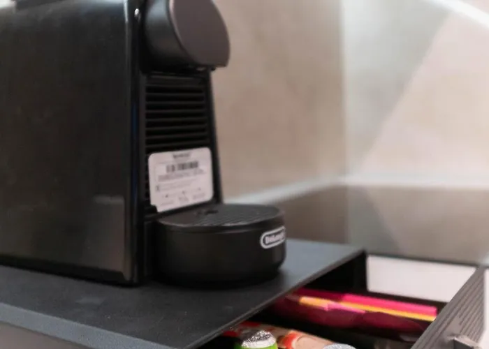 Modern With Garage Near Airport - Free Parking Apartamento Saraievo